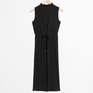 Other Stories Women’s‎ Black Sleeveless plissé pleated midi black size 2